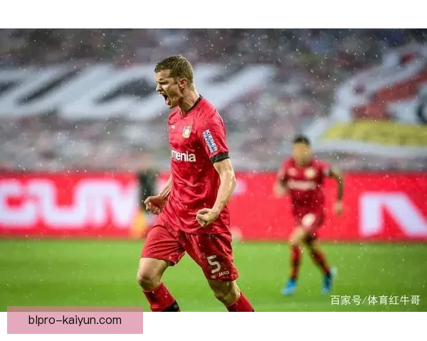 费耶诺德锋线近期表现稳健，进攻端持续提升